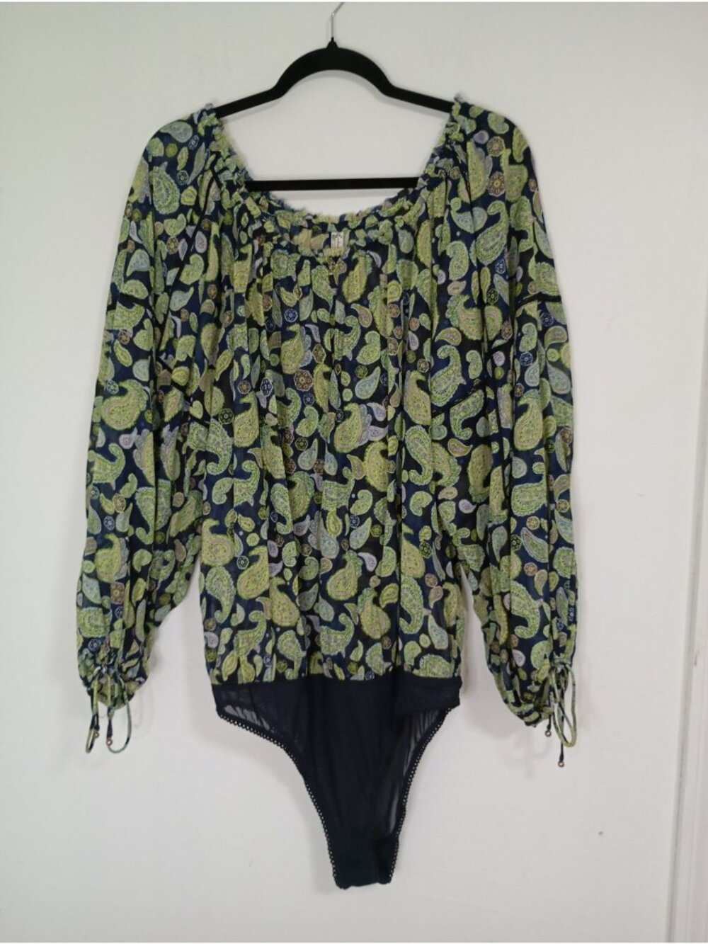 Free People Paisley Print Bodysuit Long Sleeves & Drawstring Cuffs XL Navy Green - Picture 2 of 13
